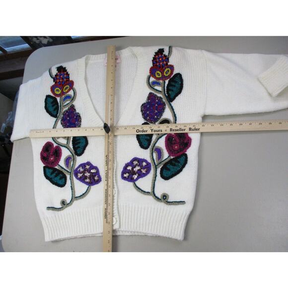 VINTAGE Cottage GrannyCore Cardigan Sweater Medium Embroidered Floral Chunky Y2K - Picture 9 of 13